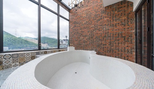 Room (Party Room-Terrace Pool Villa (Random)