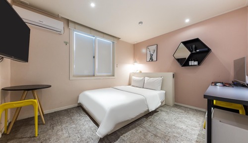 Room (Premium(Premium/1pc i5 6500RAM16GGTX1)