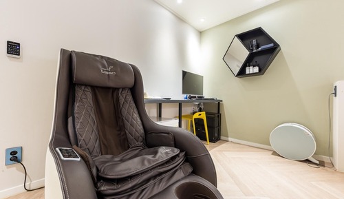 Room (Deluxe massage chair (Deluxe/massage )