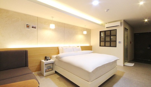 Room (Deluxe-Breakfast (Netflix/1PC/Spa))