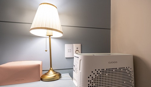 Room (Premium (Gaming 1PC + NETFLIX availab)