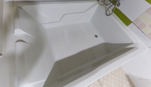 Room (VIP Room 2 PC (Wave Netflix Disney+ Y)