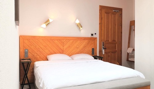 Signature Double or Twin Room, Non Smoking