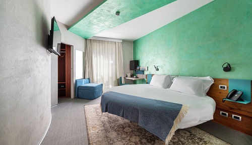 Premium Superior Room