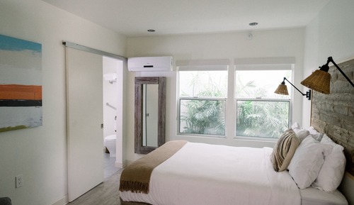 Standard Room, 1 Queen Bed, Accessible