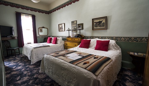 Classic Room, 2 Queen Beds