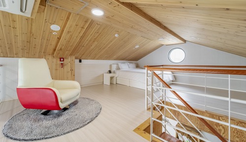 Room, Ocean View, Whirlpool Spa, Netflix (304)