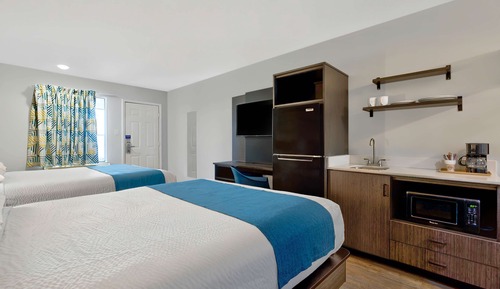 Standard Room, 2 Queen Beds, Accessible, Non Smoking