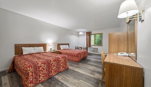 Double Room, 2 Double Beds