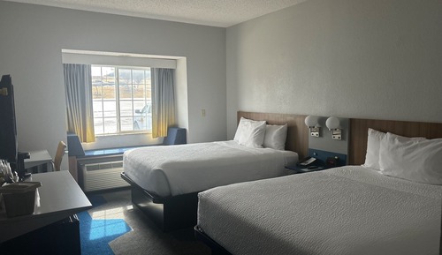 Room, 2 Queen Beds, Non Smoking