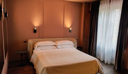 Deluxe Suite, 1 Bedroom (SPA Access Included)