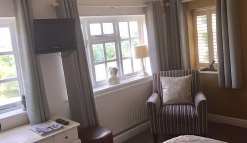 Double Room, Ensuite (Bath&Shower, Country View)