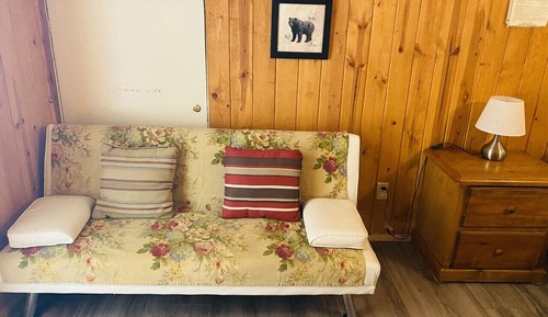 Standard Double Room, Private Bathroom, Mountain View (016 -MOTEL ROOM -1Q)