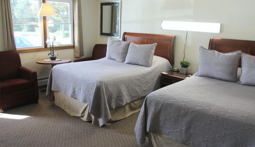 Standard Double Room, Ensuite (05 - 2  full size beds)