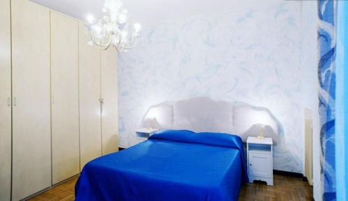 Double Room, Shared Bathroom (Paradiso)