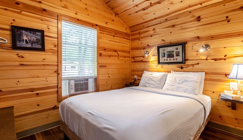 Cottage, 2 Bedrooms (Loft, No Pets)