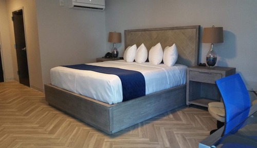 Luxurious King Room, Complimentary Drinks - Non-smoking