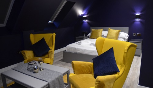 Executive Studio Suite