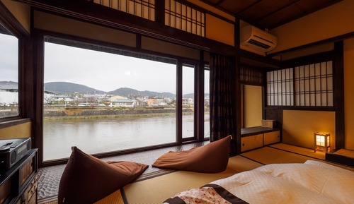 Deluxe Villa River View (Kamogawa-an)