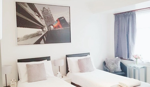 Premium Double Room, Shared Bathroom (King/Twin Premium Room)