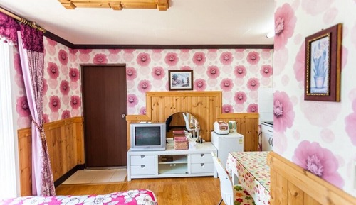 Double Room (Hyacinth)