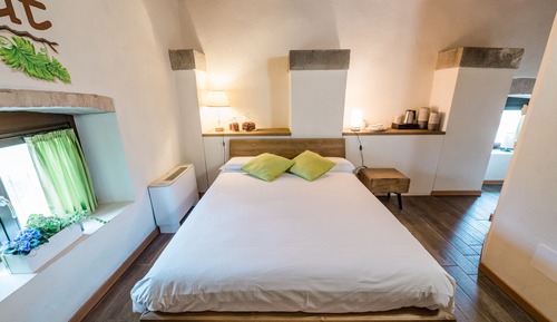 Double Room (Brut)