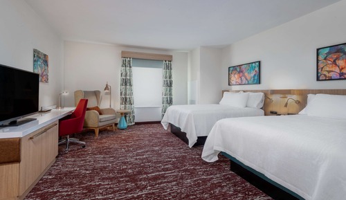 Room, 2 Queen Beds, Accessible (Roll-In Shower)