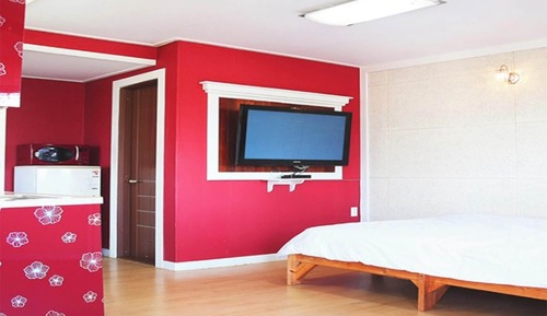 Room (B-101 Grass (Ocean View))