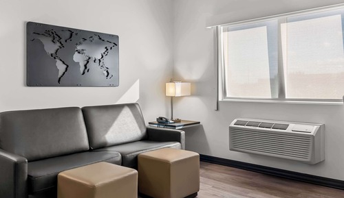 Standard Room, 1 King Bed, Non Smoking, Kitchenette (Dining Table;with Sofabed)