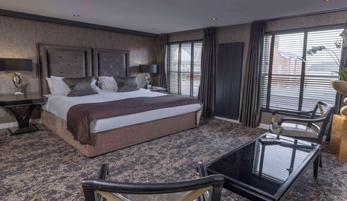 Superior Suite, 1 King Bed, Non Smoking