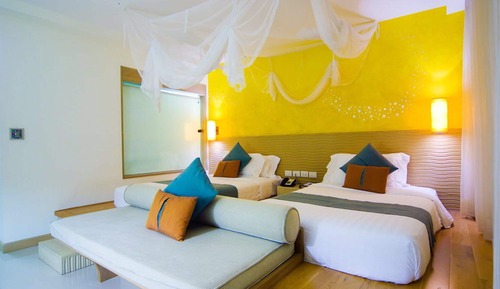 Deluxe Room, 2 Twin Beds, Ocean View