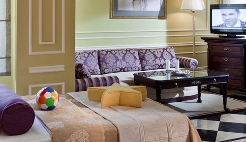Family Suite, Jetted Tub