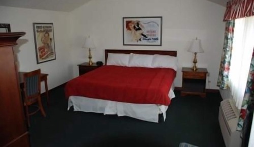 Standard Room, 1 Queen Bed