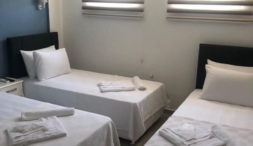 Economy Twin Room