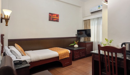 Classic Single Room