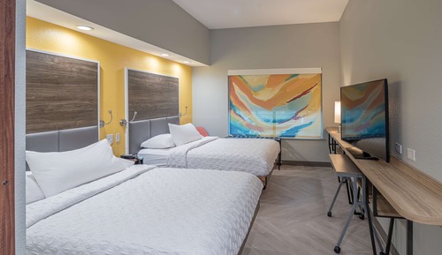 Room, 2 Queen Beds, Accessible (Hearing)