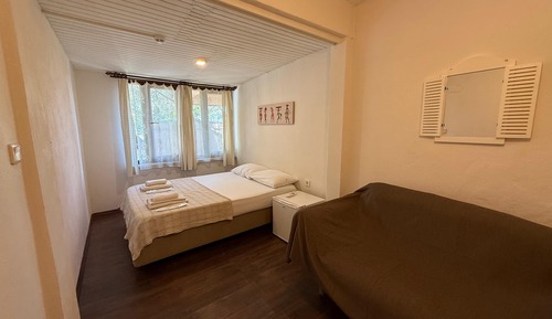 Room 5
