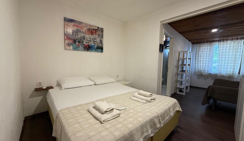 Room 6