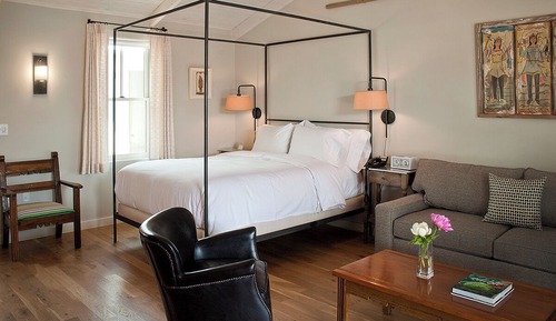 Deluxe Room, 1 Queen Bed with Sofa bed, Courtyard View