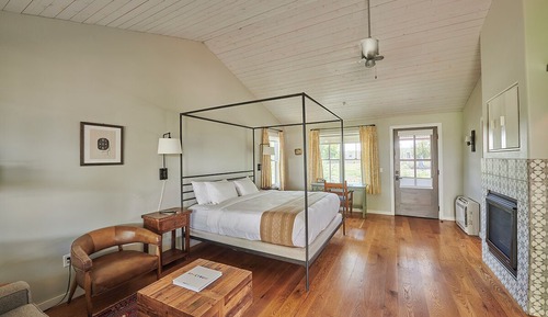 Deluxe Room, 1 King Bed