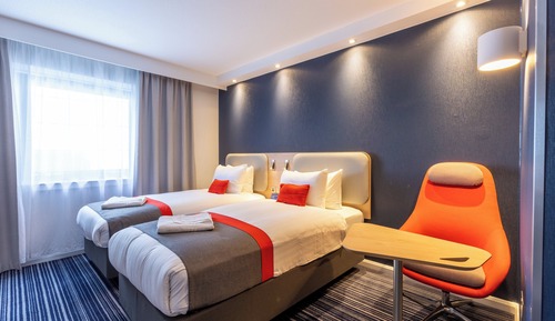 Standard Room, 2 Twin Beds (with Free Hot Breakfast)