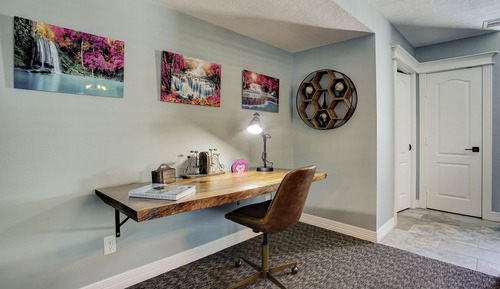 Premium Suite, 1 King Bed, Kitchen