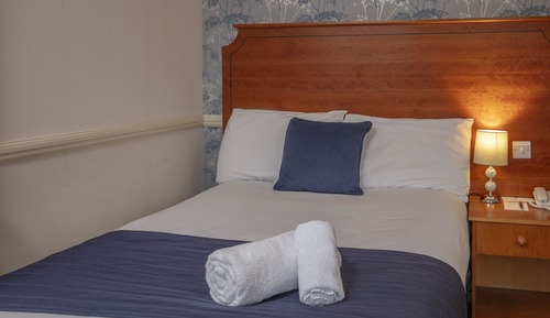 Standard Room, 1 Double Bed, Non Smoking (Small Room)
