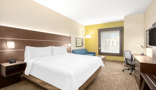 Standard Room, 1 King Bed (Walk-In Shower)