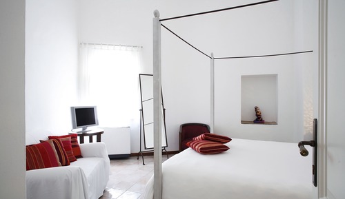 Suite, Garden View