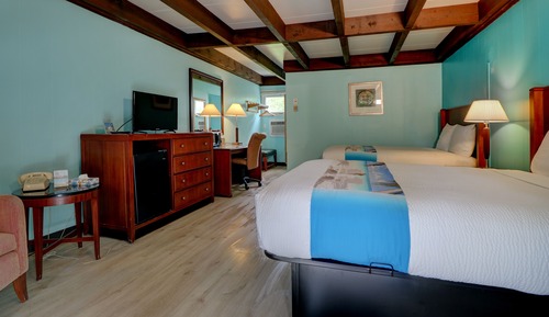 Standard Room, 2 Double Beds