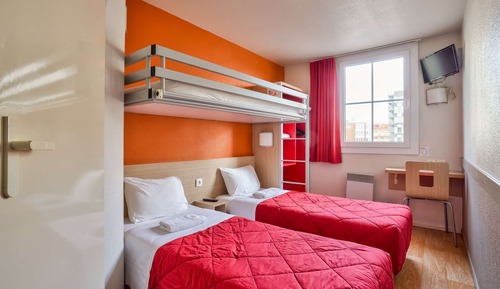 Standard Room, 3 Twin Beds