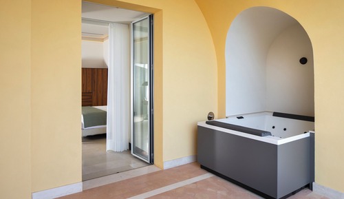 Unconventional Junior Suite with Mini Pool and Sea View - Adults only