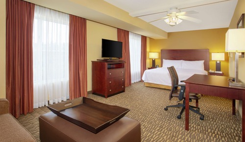 Studio, 1 King Bed, Accessible, Bathtub