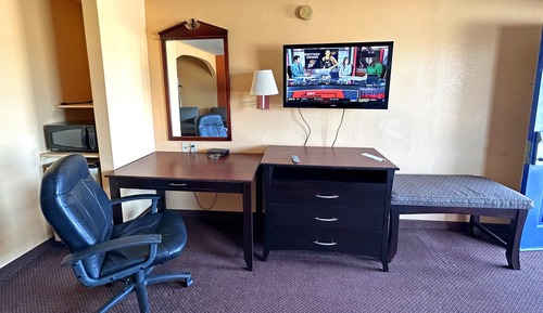 Standard Room, 2 Queen Beds, Non Smoking, Refrigerator & Microwave